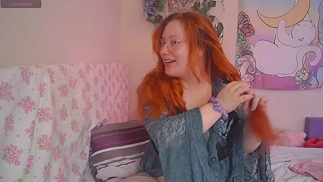 Snapshot of FluffyRainbowKity chatting on 15, 12, 2025 FluffyRainbowKity online show from 15, 12, 2025