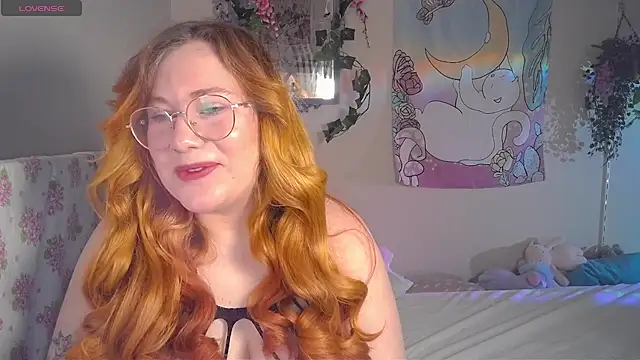 Snapshot of FluffyRainbowKity chatting on 20, 2, 2026 FluffyRainbowKity online show from 20, 2, 2026