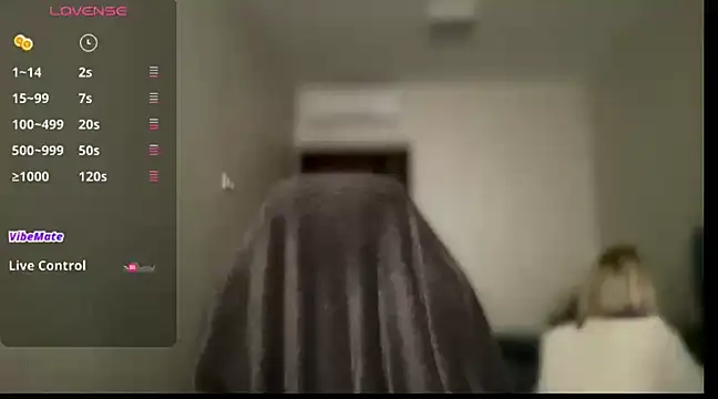 Snapshot of iilovetomatoes chatting on 4, 3, 2025 iilovetomatoes online show from 4, 3, 2025