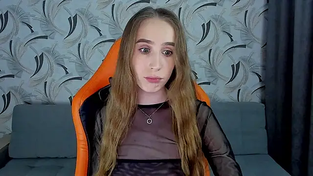 Snapshot of _mira_cle_ chatting on 5, 2, 2025 mira cle online show from 5, 2, 2025