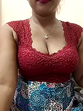 Snapshot of ANGE-MOU chatting on 16, 5, 2026 ANGE-MOU online show from 16, 5, 2026