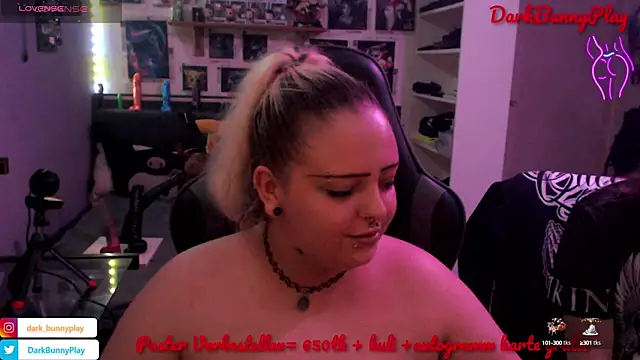 DarkBunnyPlay online show from 17, 12, 2024