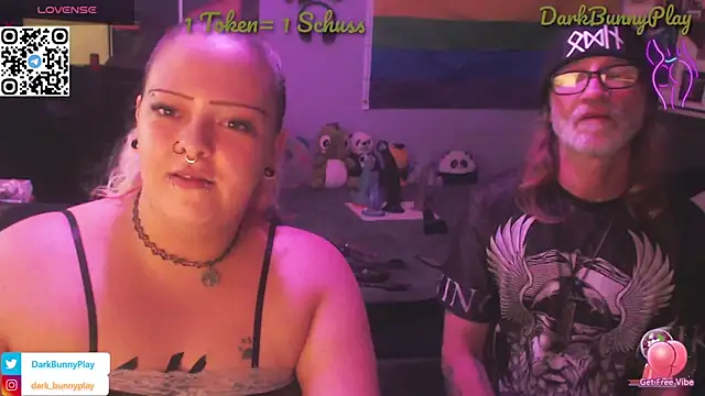 DarkBunnyPlay online show from 25, 9, 2025