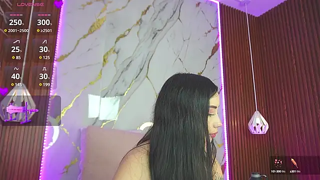 haylie  online show from 22, 1, 2025