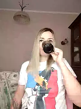 KrissSexi online show from 5, 3, 2025