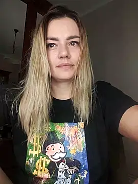 KrissSexi online show from 11, 9, 2025