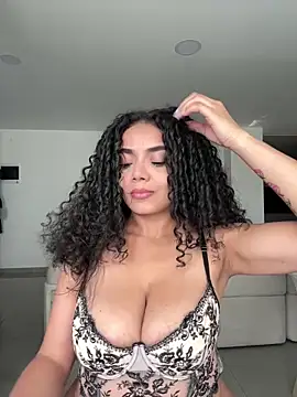 Snapshot of Mariecurl chatting on 26, 3, 2026 Mariecurl online show from 26, 3, 2026