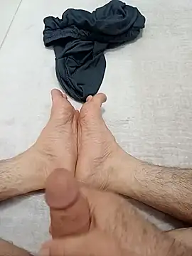 Hardapple01 online show from 9, 12, 2024