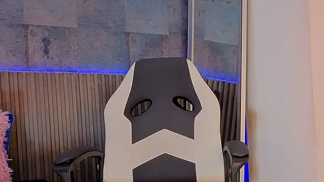 MishaKinki online show from 7, 11, 2025