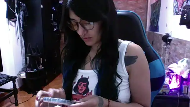 AngelaQueen  online show from 14, 9, 2025