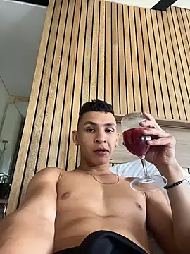 liuscast22 online show from 19, 4, 2026