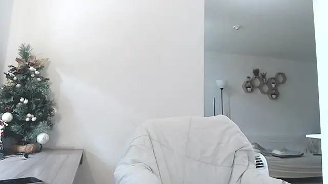 MIYESSI online show from 5, 2, 2026