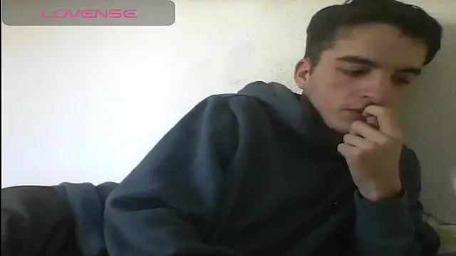 Tombgy07 online show from 3, 3, 2025