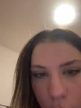 Snapshot of KittyKatyDream chatting on 14, 1, 2025 KittyKatyDream online show from 14, 1, 2025