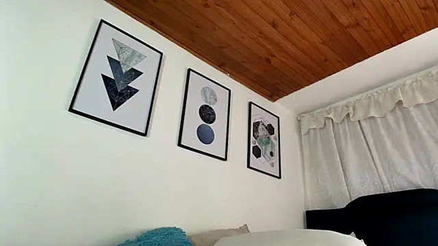 sam her online show from 27, 9, 2025