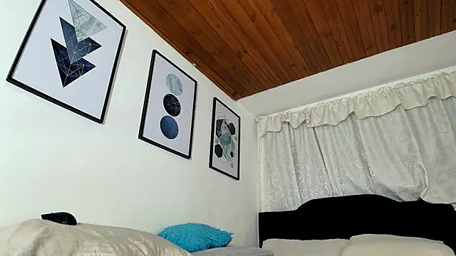 sam her online show from 20, 10, 2025