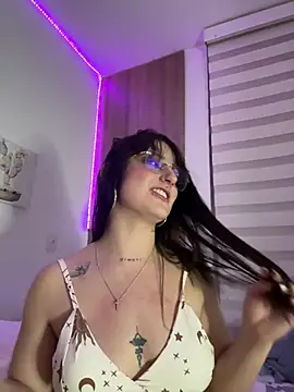 Snapshot of Megan_lu2 chatting on 8, 2, 2025 Megan lu2 online show from 8, 2, 2025