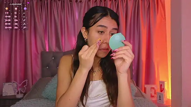 Emiily Scott1 online show from 27, 2, 2026