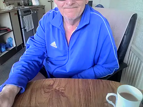 Snapshot of daddyflash chatting on 11, 6, 2026 daddyflash online show from 11, 6, 2026