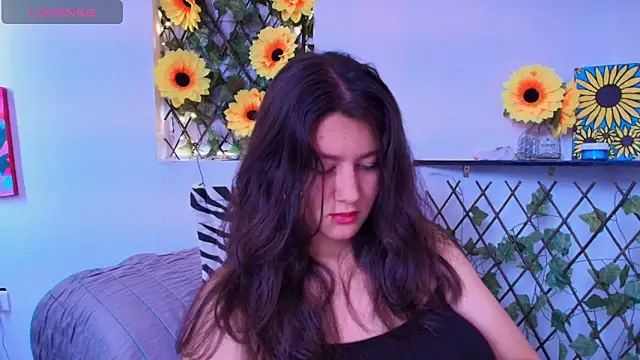 kisstarxxx online show from 25, 3, 2026