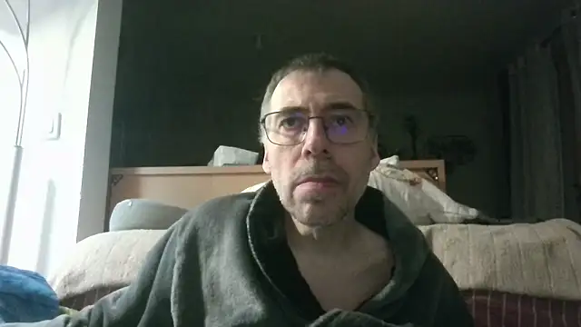 ptitcanard60600 online show from 1, 2, 2026