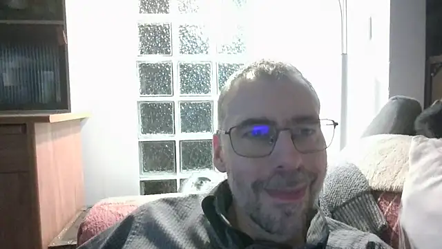 ptitcanard60600 online show from 2, 3, 2026