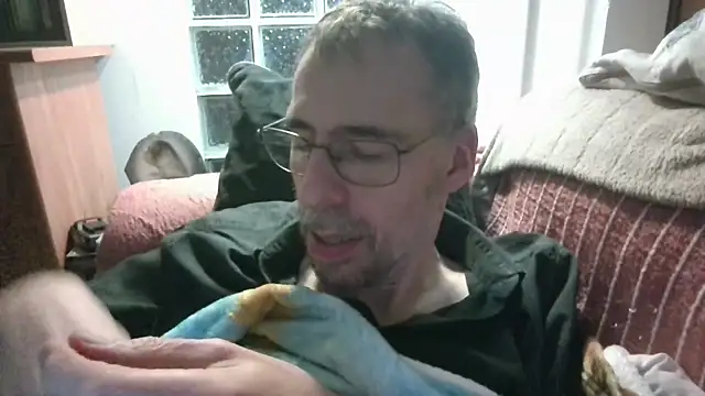 ptitcanard60600 online show from 8, 4, 2026