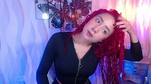 IsabelaLatina online show from 26, 11, 2025