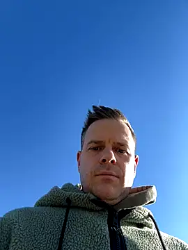 Danii0790 online show from 18, 10, 2025