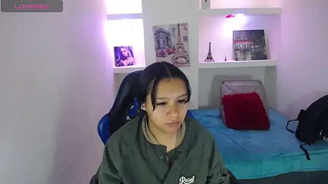 Charis 21 online show from 7, 11, 2025