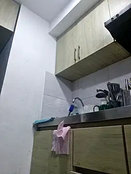 Snapshot of angela__98 chatting on 15, 12, 2025 angela 98 online show from 15, 12, 2025