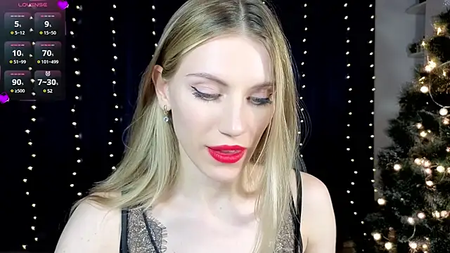 Lilianna Just online show from 5, 1, 2025