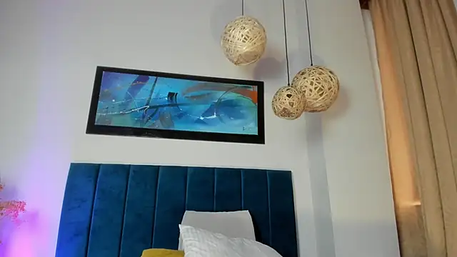 NoraDasilva online show from 30, 11, 2025