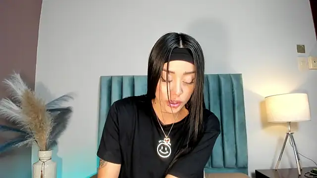 NoraDasilva online show from 23, 2, 2026