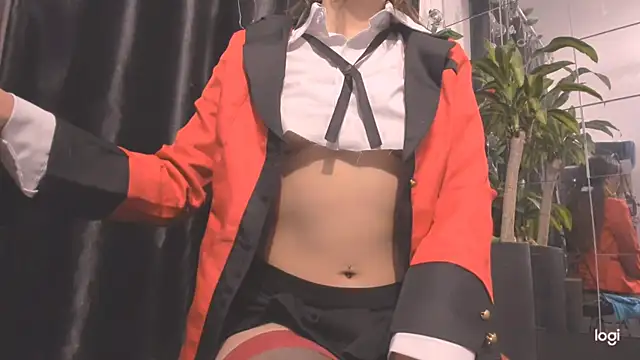 MYFAVOURITESTRAGER online show from 6, 12, 2024