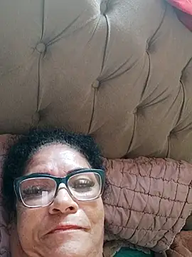 Snapshot of Delicy1 chatting on 21, 12, 2025 Delicy1 online show from 21, 12, 2025