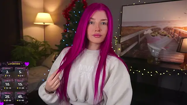 ShirleyCarolyn online show from 25, 12, 2024