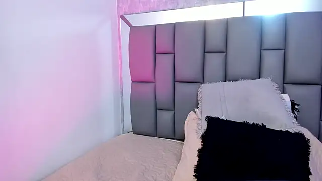  MiaBrown  online show from 27, 1, 2025