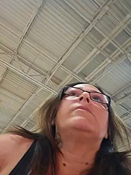 angelbaby1998 online show from 11, 4, 2026