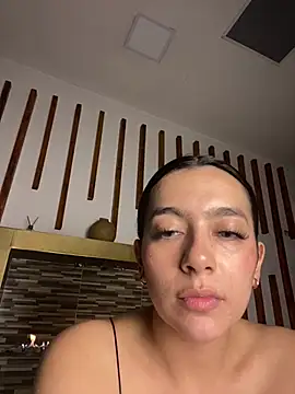 Nicollemays online show from 22, 2, 2025