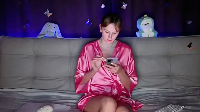 Snapshot of intolerable_girl chatting on 13, 11, 2025 intolerable girl online show from 13, 11, 2025