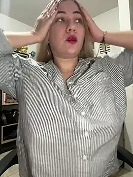 Snapshot of Celestedubois chatting on 30, 4, 2026 Celestedubois online show from 30, 4, 2026