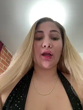 Snapshot of Celestedubois chatting on 26, 5, 2026 Celestedubois online show from 26, 5, 2026