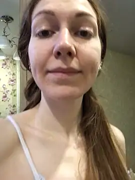  Sweet Love  online show from 30, 6, 2026