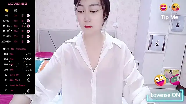 Elvira baby online show from 5, 2, 2025