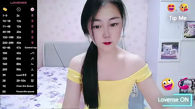 Snapshot of Elvira_baby chatting on 4, 6, 2026 Elvira baby online show from 4, 6, 2026