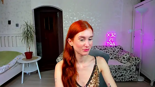Snapshot of Sally_Biscuit chatting on 11, 9, 2025 Sally Biscuit online show from 11, 9, 2025