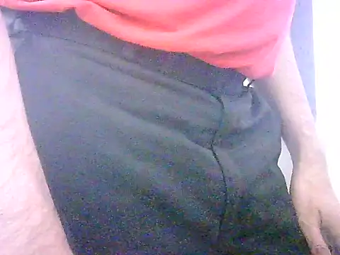 Snapshot of mrose8080 chatting on 24, 11, 2025 mrose8080 online show from 24, 11, 2025