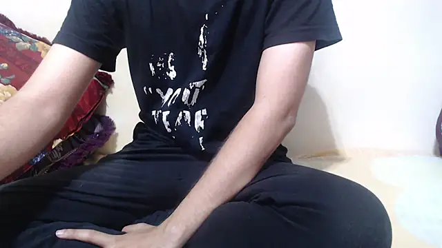 Snapshot of Alexdelarge323 chatting on 16, 7, 2026 Alexdelarge323 online show from 16, 7, 2026