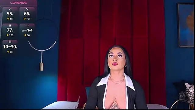 Snapshot of MadyLuxxx chatting on 16, 1, 2026 MadyLuxxx online show from 16, 1, 2026